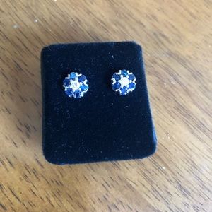 Sapphire diamond studs